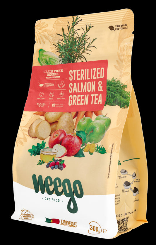 WEEGO CAT FOOD SALMON & GREEN TEA 300GR